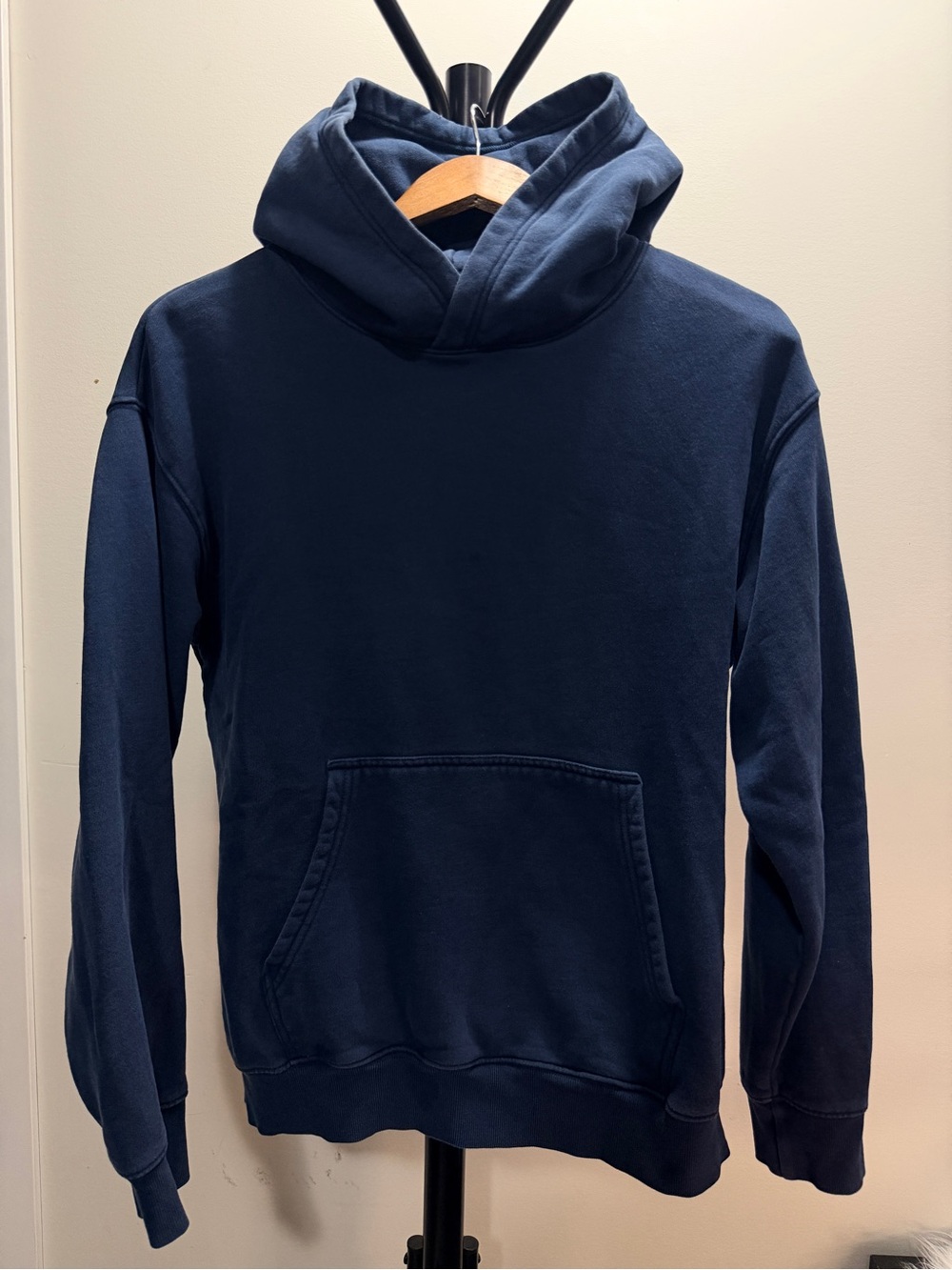 TNA Men's Navy Hooded Pullover Sweatshirt Size M